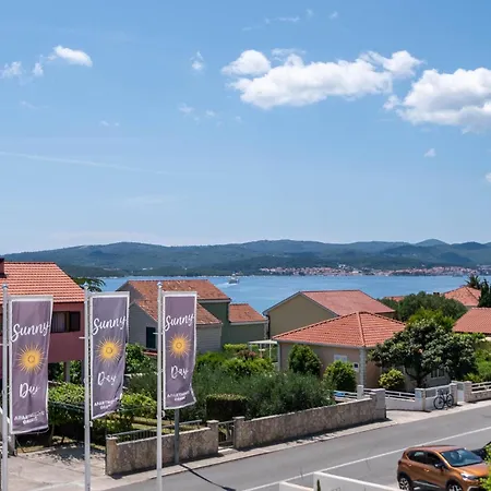 Stunning In With Wifi Apartament Orebić